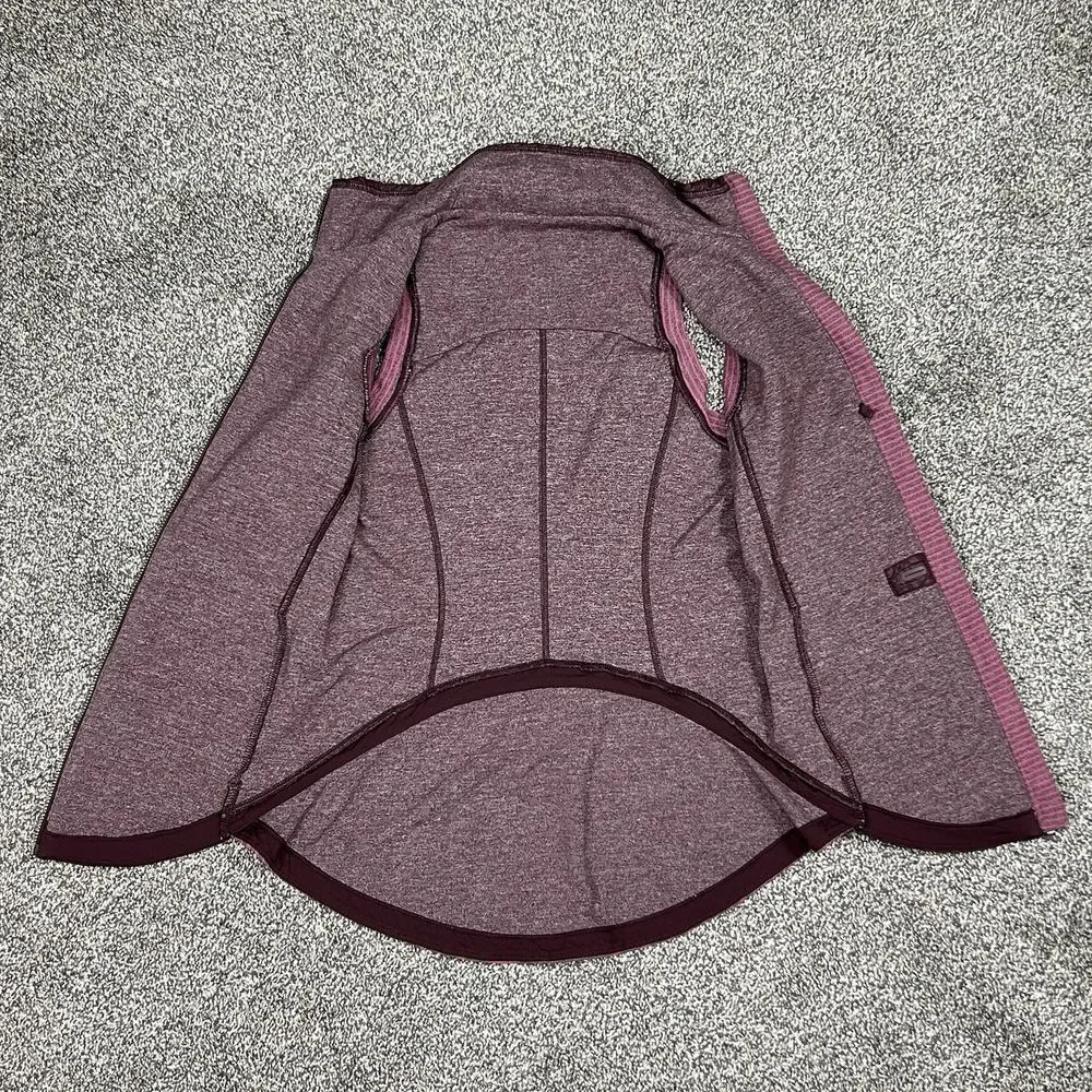 Lululemon Rebel Runner‎ Vest Womens 4 Petal Camo Print Quilted Bordeaux Berry